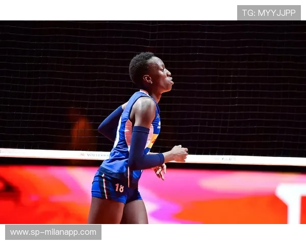 埃格努大力扣球震撼全场——女排赛场上的绝对王者